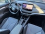 Skoda Enyaq 62kWh 179pk Selection | Adaptive Cruise control | Extra getint glas | Zonwering achterportieren