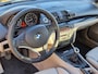 BMW 1-Serie Cabrio 125i Executive M-Sportonderstel Hoogglans Shadow Beige Softtop Parkeersensoren Adaptieve Koplampen Hifi