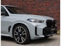 BMW X5 M60i xDrive *Vierwielsturing*Pano*Trekhaak*HUD*