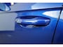 Volkswagen T-Roc 1.5 TSI R-Line 150PK / 110 kW, LED Matrix (IQ.Lights), achteruitrijcamera (rear view), Beats® audiosysteem, panoramadak, verwarmbare voorstoelen, verkeersborddetectie, Apple Carplay & Android Auto, Alarm klasse III, full map navigatie, DAB+, adaptieve cruise control (acc), parkeersensoren voor en achter (pdc), digital cockpit pro, keyless start & entry, elektrisch verstel-, verwarm- en inklapbare buitenspiegels, draadloos telefoon laden, elektrische achterklep, R-Line in- en exterieur