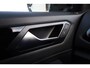 Volkswagen T-Roc 1.5 TSI R-Line 150PK / 110 kW, LED Matrix (IQ.Lights), achteruitrijcamera (rear view), Beats® audiosysteem, panoramadak, verwarmbare voorstoelen, verkeersborddetectie, Apple Carplay & Android Auto, Alarm klasse III, full map navigatie, DAB+, adaptieve cruise control (acc), parkeersensoren voor en achter (pdc), digital cockpit pro, keyless start & entry, elektrisch verstel-, verwarm- en inklapbare buitenspiegels, draadloos telefoon laden, elektrische achterklep, R-Line in- en exterieur