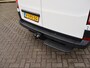 Volkswagen Crafter 35 2.0 TDI 140 PK L3H3 + WERKPLAATS INRICHTING + TREKHAAK 3000 KG | CAMERA | DAB | APPLE CARPLAY