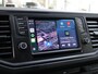 Volkswagen Crafter 35 2.0 TDI 140 PK L3H3 + WERKPLAATS INRICHTING + TREKHAAK 3000 KG | CAMERA | DAB | APPLE CARPLAY