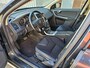 Volvo XC60 2.0T AUTOMAAT/airco/CRUISE R-DESiGN