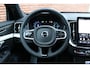Volvo XC90 T8 Plug-in hybrid AWD Ultra Dark | Facelift! | 360 graden camera | Harman & Kardon audiosysteem | Adaptive cruise control | Panoramisch dak | Head-up display | Lichtmetalen velgen 21''