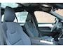 Volvo XC90 T8 Plug-in hybrid AWD Ultra Dark | Facelift! | 360 graden camera | Harman & Kardon audiosysteem | Adaptive cruise control | Panoramisch dak | Head-up display | Lichtmetalen velgen 21''