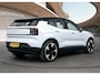 Volvo EX30 Twin Motor Performance Ultra 69 kWh | Stoel + Stuurverw. | 20" LM Velgen | Blis | Lederen bekleding | Pano dak |