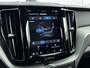 Volvo XC60 Recharge T8 Ultimate Dark | Bowers & Wilkins Audio | Luchtvering | Panoramadak | HUD | PDC + 360 camera | Trekhaak | Stoel + Stuur verw. |