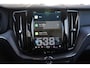 Volvo XC60 2.0 T6 Plug-in hybrid AWD Ultra Dark Luchtvering | Bowers & Wilkins | Sportstoelen elektrisch verstelbaar | 21 inch velgen | Panoramadak Elektrisch | Stoel + Stuurverwarming | Elektrische achterklep