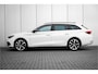 SEAT Leon Sportstourer FR PHEV First Edition | Achteruitrijcamera | Automatisch dimmende binnenspiegel | Dakhemel uitgevoerd in zwart