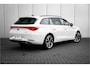 SEAT Leon Sportstourer FR PHEV First Edition | Achteruitrijcamera | Automatisch dimmende binnenspiegel | Dakhemel uitgevoerd in zwart