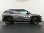 Kia EV3 GT-PlusLine 81.4 kWh - *DEMO* - Draadloze Apple CarPlay / Android Auto - Stoel en stuurwiel verwarming - Panoramadak - Harman Kardon Audio - Dodehoek assistent - Fabrieksgarantie tot 11-2031