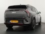 Kia EV3 GT-PlusLine 81.4 kWh - *DEMO* - Draadloze Apple CarPlay / Android Auto - Stoel en stuurwiel verwarming - Panoramadak - Harman Kardon Audio - Dodehoek assistent - Fabrieksgarantie tot 11-2031