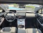 Toyota bZ4X PREMIUM 71 KWH Toyota bZ4X Premium 71 kWh NIEUW VOORRAADVOORDEEL VAN €56.450 VOOR €49.400! 3-FASE LEDER PANODAK STOELVERW/KOELING STUURVERW NAVI 360-CAMERA APPLE/ANDROID AD-CRUISE CLIMA WARMTEPOMP