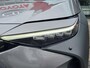 Toyota bZ4X PREMIUM 71 KWH Toyota bZ4X Premium 71 kWh NIEUW VOORRAADVOORDEEL VAN €56.450 VOOR €49.400! 3-FASE LEDER PANODAK STOELVERW/KOELING STUURVERW NAVI 360-CAMERA APPLE/ANDROID AD-CRUISE CLIMA WARMTEPOMP