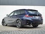 BMW 3-Serie Touring 330e M-Sport | HiFi | HUD | Parking | Driving | 18"