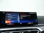 BMW 3-Serie Touring 330e M-Sport | HiFi | HUD | Parking | Driving | 18"