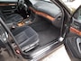 BMW 5-Serie 528i Executive super mooi en goed onderhouden apk 08-11-2025