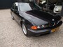 BMW 5-Serie 528i Executive super mooi en goed onderhouden apk 08-11-2025