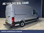 Volkswagen Crafter 2.0 TDI 141pk L3H3 L2H2 Euro6 Airco | Camera | Cruisecontrol | Apple Carplay Android Auto, Chauffeursstoel, Parkeersensoren, Bijrijdersbank, 3000kg Trekvermogen