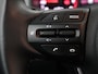 Kia Stonic 1.0 T-GDi MHEV DynamicLine | LED Koplampen | Climate Control | Navigatie | Apple Carplay/Android auto | Parkeersensoren |