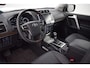 Toyota Land Cruiser 7 pers. 2.8 D-4D Executive | Panoramadak | Trekhaak | Treeplanken | Stoel-/achterbankverwarming | Stoelventilatie | Leder | Dodehoek detectie | JBL