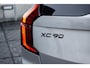 Volvo XC90 2.0 T8 Plug-in hybrid AWD Ultra Dark | 2400 kg Trekgewicht | Bowers & Wilkins | Actieve Luchtvering | Voorstoelen Verwarmd & Geventileerd | Panoramadak