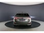 Volkswagen Passat Variant Business 1.5 eTSI 150pk DSG Automaat Trekhaak, Adaptive cruise control, Harman Kardon audio, LED matrix koplampen, Navigatie, Achteruitrijcamera, Elektrische achterklep