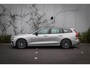 Volvo V60 T6 Plug-in hybrid AWD Plus Dark | Schuif/kanteldak | 360 Camera | Harman Kardon Premium Audio | Trekhaak