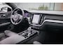 Volvo V60 T6 Plug-in hybrid AWD Plus Dark | Schuif/kanteldak | 360 Camera | Harman Kardon Premium Audio | Trekhaak