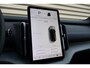 Volvo EX30 Single Motor Extended Range Ultra 69 kWh | 20" Inch | Pano | 360 Camera | Stoel- & stuurverwarming