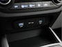 Hyundai i10 1.0 Premium met Navigatie, Climate Control en Cruise Control Uit voorraad leverbaar