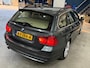 BMW 3-Serie Touring 318i Business Line / NAVI MULTIEMEDIA / AUTOMAAT / NETTE AUTO