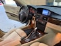 BMW 3-Serie Touring 318i Business Line / NAVI MULTIEMEDIA / AUTOMAAT / NETTE AUTO