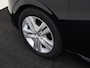 Peugeot 208 1.2 PureTech 110PK Signature | Navigatie | Cruise control | Parkeerhulp |