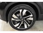 Volvo XC40 B4 211PK Automaat Plus Dark / Lighting Pack / Connect Nubuck bekleding / 20'' velgen / Extra getint glas