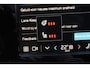 Volvo XC40 B4 211PK Automaat Plus Dark / Lighting Pack / Connect Nubuck bekleding / 20'' velgen / Extra getint glas
