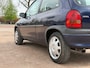 Opel Corsa 1.4i-16V CDX/AUTOMAAT