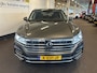 Volkswagen Touareg 3.0 TSi eHybrid 4MOTION | Panoramadak | Elek. inklapbare trekhaak | BTW AUTO | Adaptieve cruise control | Keyless | Lederen bekleding | Elek. verstelbare stoelen | Lane assist | Climate control | Apple carplay | Navigatie | Sfeerverlichting