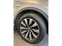 Volkswagen Touareg 3.0 TSi eHybrid 4MOTION | Panoramadak | Elek. inklapbare trekhaak | BTW AUTO | Adaptieve cruise control | Keyless | Lederen bekleding | Elek. verstelbare stoelen | Lane assist | Climate control | Apple carplay | Navigatie | Sfeerverlichting