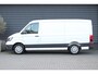 Volkswagen Crafter Facelift 35 2.0 TDI 140pk H6 L3H2 Comfortline App-Connect Parkeersensoren