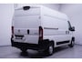 Peugeot Boxer 2.2 BlueHDi 140 pk L2H2 Premium Navi, Camera Laadruimte Pakket, Trekhaak 2.500 kg, 3-Zits