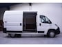 Peugeot Boxer 2.2 BlueHDi 140 pk L2H2 Premium Navi, Camera Laadruimte Pakket, Trekhaak 2.500 kg, 3-Zits