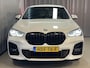 BMW X1 xDrive25e High Executive M Sport 18"/Stoelverwarming/Sportstoelen/Elektrische Klep/LED/DAB/Navigatie/PDC