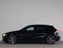 Mercedes-Benz A-klasse 180 Business Solution AMG Night Upgrade NL-Auto!! Led verlichting I Camera **HEMELVAART GEOPEND VAN 11.00 T/M 16.00**