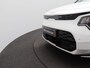 Kia Niro EV DynamicLine 64.8 kWh | SOH 100% | 3-fase 11KW laden | Climate Control | Navigatie | LM Velgen | Eerste Eigenaar! |