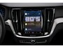 Volvo V60 2.0 B4 Plus Dark | Panorama dak | Adaptieve cruise control | Elektrisch verstelbare voorstoelen | Stoel/stuur verwarming |