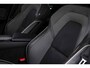 Volvo V60 2.0 B4 Plus Dark | Panorama dak | Adaptieve cruise control | Elektrisch verstelbare voorstoelen | Stoel/stuur verwarming |