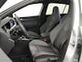 Volkswagen Golf 1.5 eTSI R-Line Business | PANORAMADAK | IQ LIGHTS | STOEL + STUURVERWARMING | APPLE CARPLAY | KEYLESS | SFEERVERLICHTING | ADAPTIEVE CRUISE CONTROL |