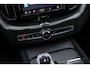 Volvo XC60 2.0 T6 Plug-in hybrid AWD Plus Dark | Long Range | Adaptieve Cruise Control | Panoramadak | Sportstoelen | Keyless Entry |